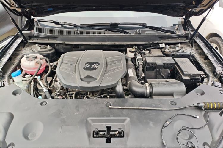 Used Hongqi HS5 2023 2.0T Qixiang Pro Edition Engine Bay