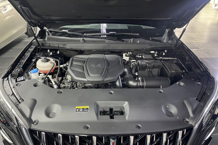Used Hongqi HS5 2023 2.0T Qixiang Pro Edition Engine Bay