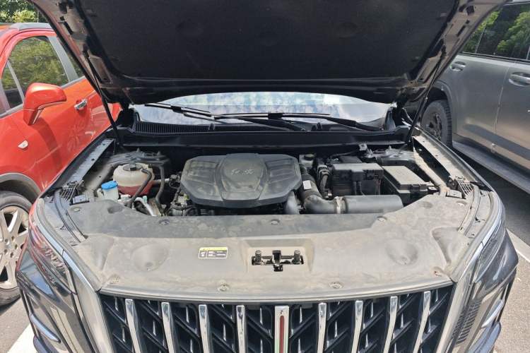 Used Hongqi HS5 2023 2.0T Four-Wheel Drive Flagship Pro Edition Engine Bay