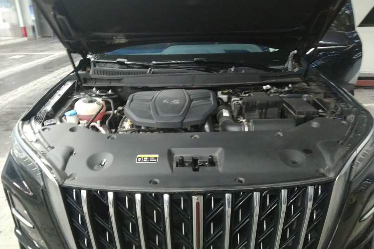 Used Hongqi HS5 2023 2.0T Qixiang Pro Edition Engine Bay