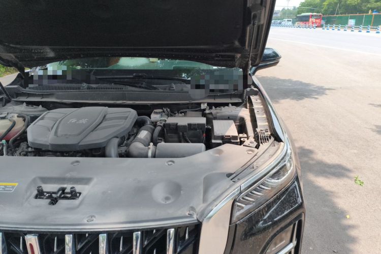 Used Hongqi HS5 2023 2.0T Qixiang Pro Edition Engine Bay Left