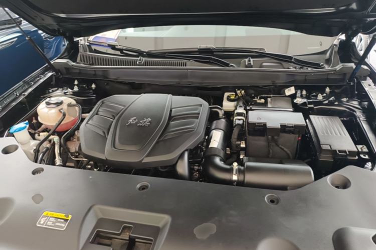 Used Hongqi HS5 2023 2.0T Qixiang Pro Edition Engine Bay