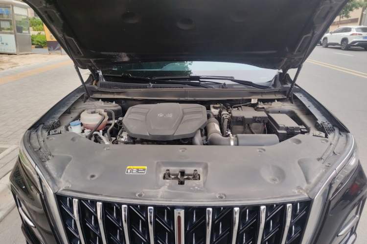 Used Hongqi HS5 2023 2.0T Qixiang Pro Edition Engine Bay