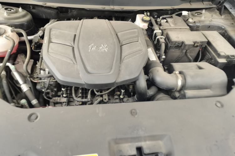 Used Hongqi HS5 2023 2.0T Qixiang Pro Edition Engine Bay