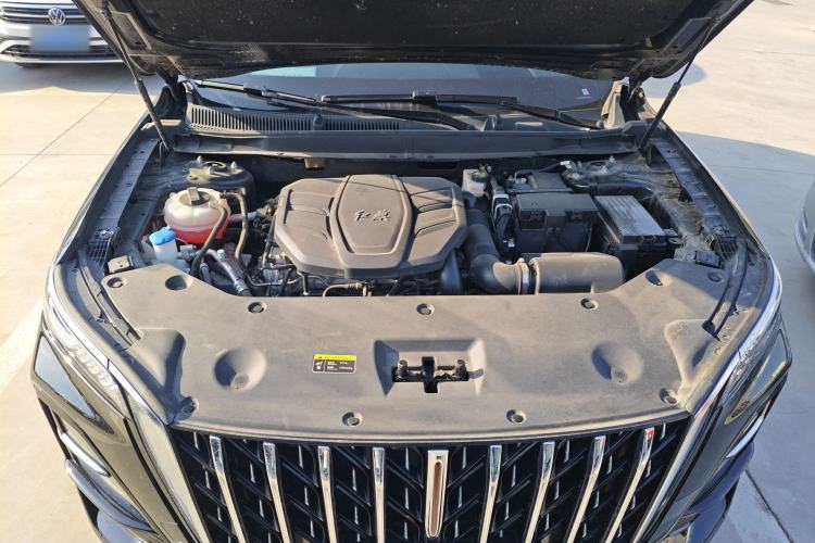 Used Hongqi HS5 2023 2.0T Qixiang Pro Edition Engine Bay