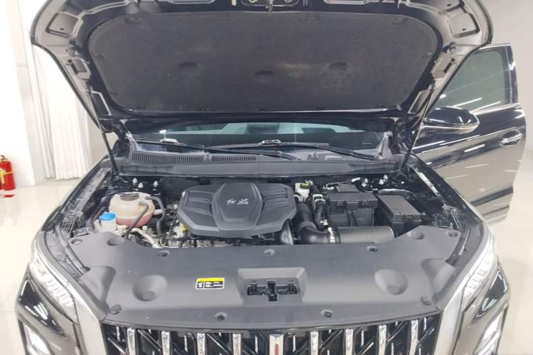 Used Hongqi HS5 2023 2.0T Qixiang Pro Edition Engine Bay