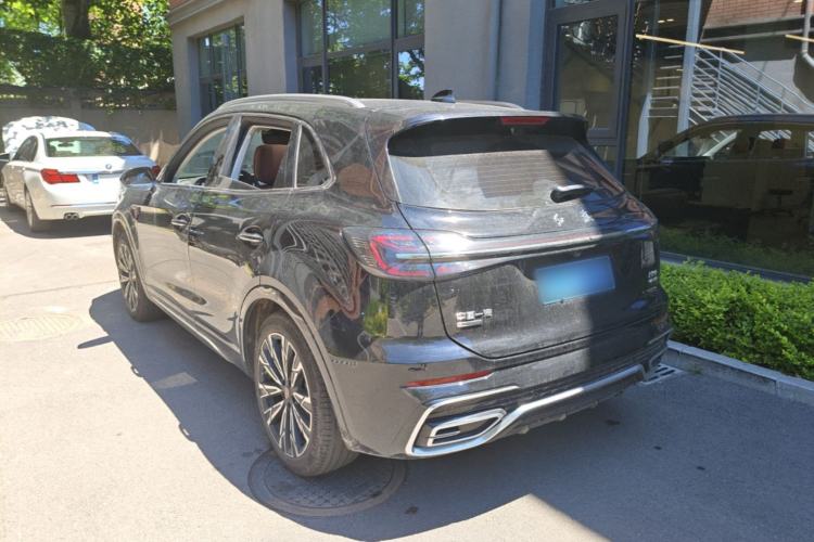 Used Hongqi HS5 2023 2.0T Four-Wheel Drive Flagship Pro Edition Exterior 2