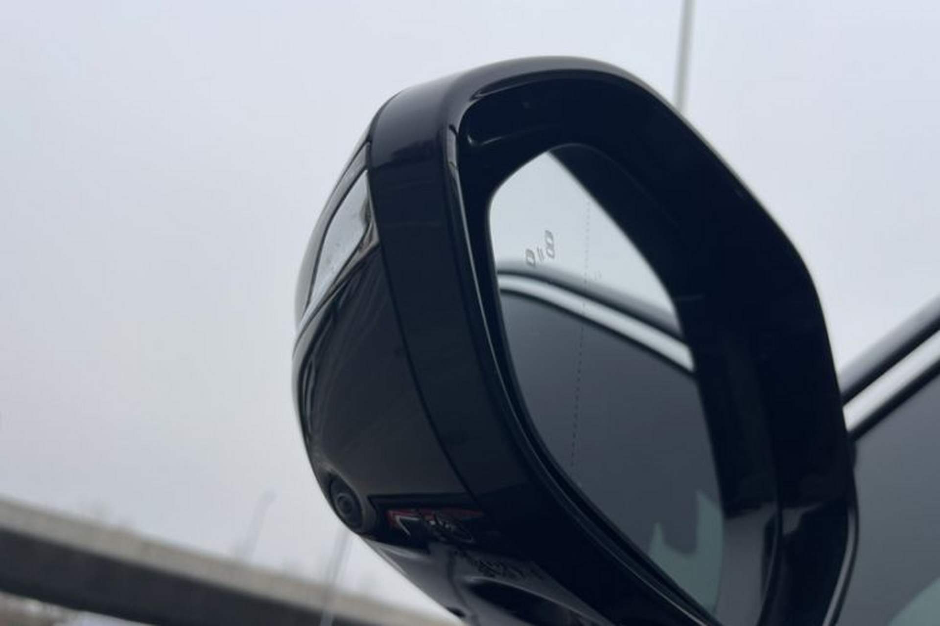Used Hongqi HS5 2023 2.0T Qixiang Pro Edition Exterior 2