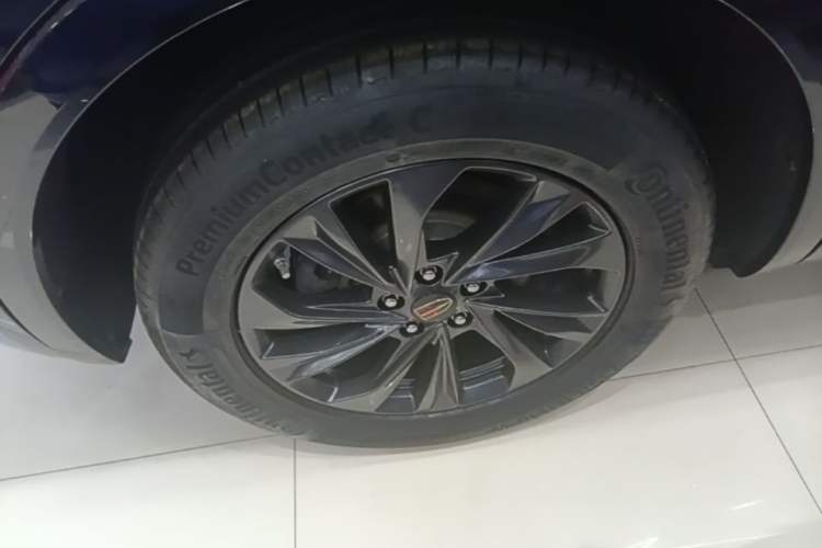 Used Hongqi HS5 2023 2.0T Qixiang Pro Edition Exterior 3