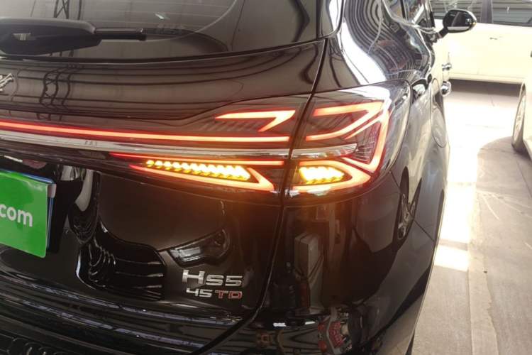 Used Hongqi HS5 2023 2.0T Qixiang Pro Edition Exterior 3