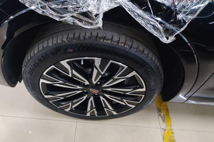 Used Hongqi HS5 2023 2.0T Four-Wheel Drive Flagship Pro Edition Exterior 4