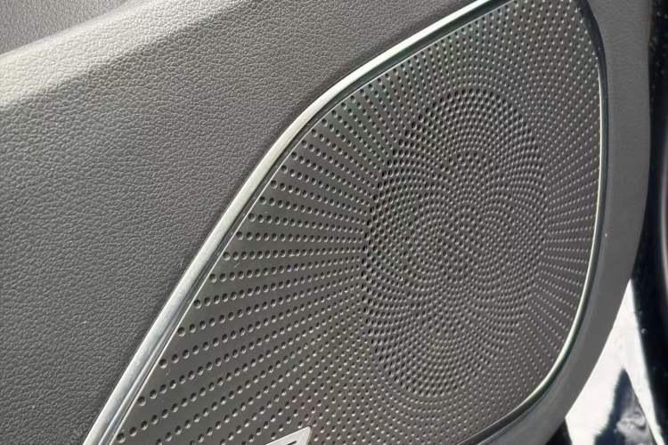 Used Hongqi HS5 2023 2.0T Qixiang Pro Edition Exterior 4
