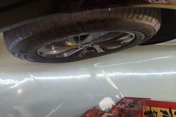 Used Hongqi HS5 2023 2.0T Qixiang Pro Edition Exterior 4