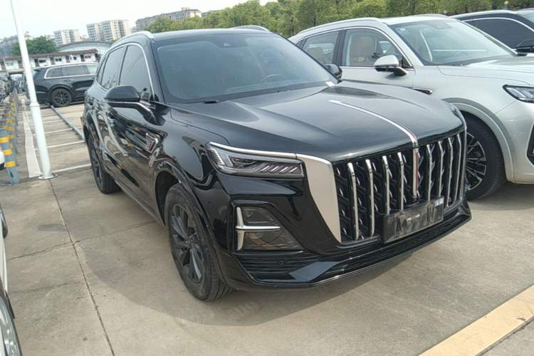 Used Hongqi HS5 2023 2.0T Qixiang Pro Edition Front Right 45 Deg