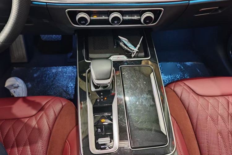 Used Hongqi HS5 2023 2.0T Qixiang Pro Edition Gear Lever