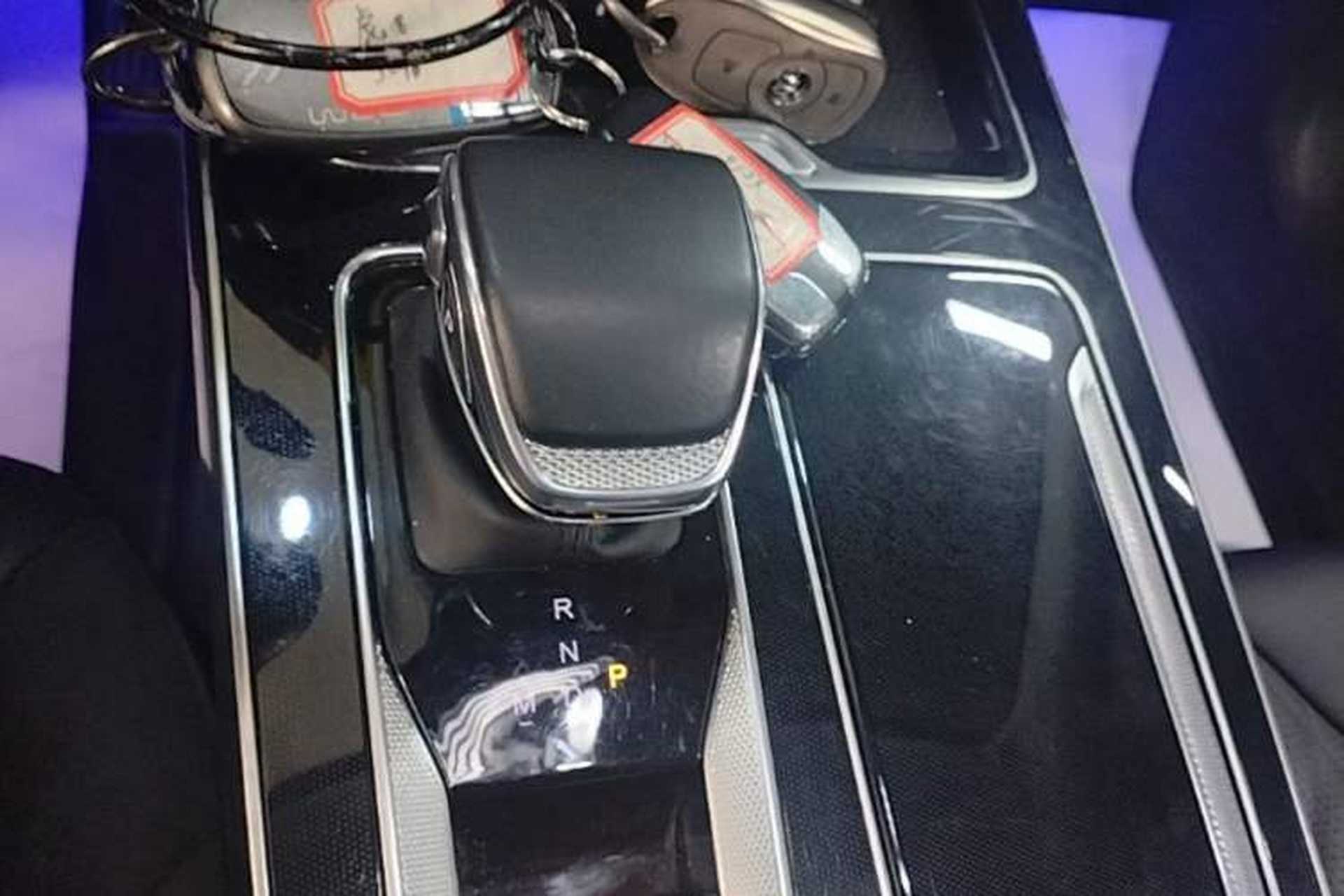 Used Hongqi HS5 2023 2.0T Four-Wheel Drive Flagship Pro Edition Gear Lever