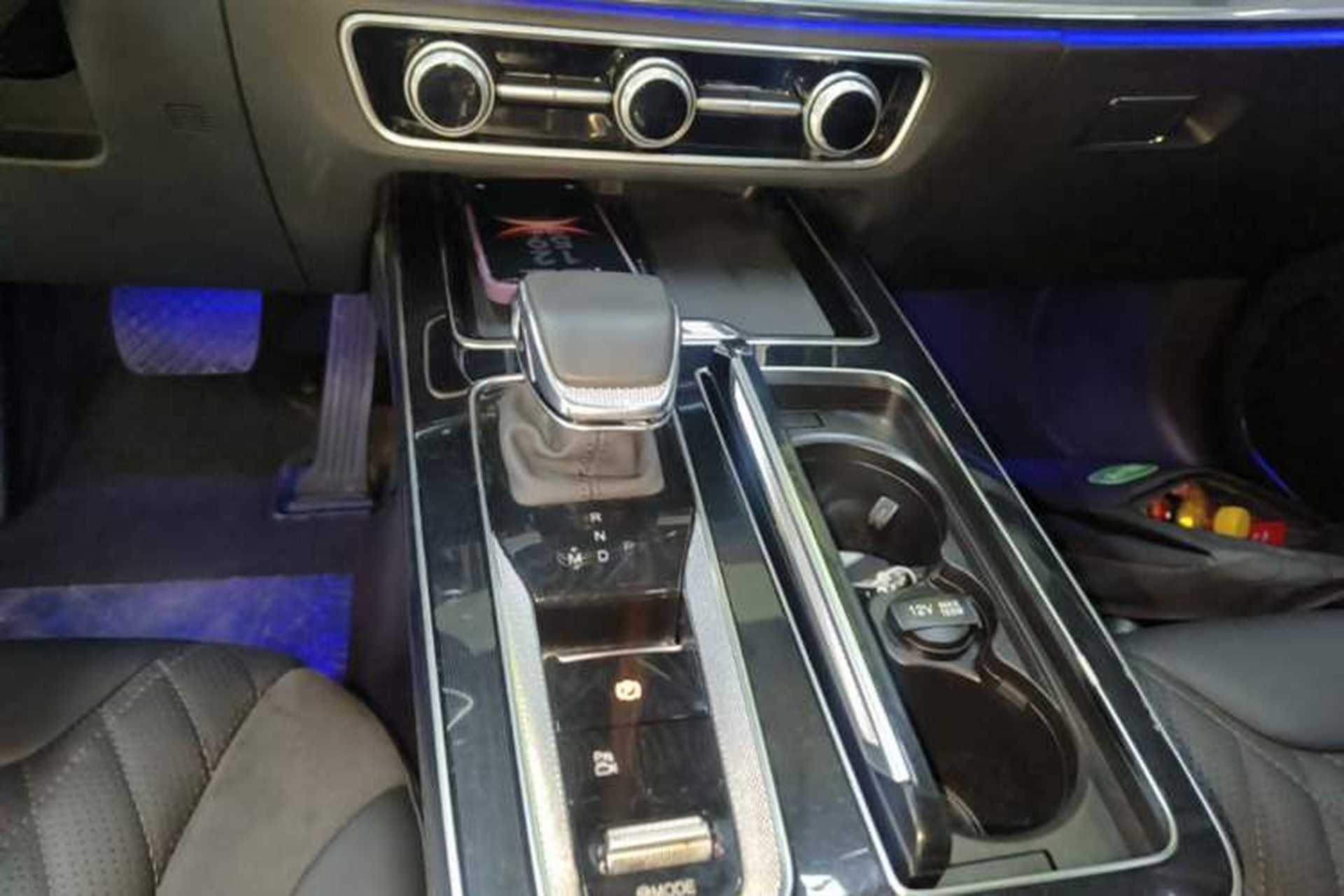 Used Hongqi HS5 2023 2.0T Qixiang Pro Edition Gear Lever