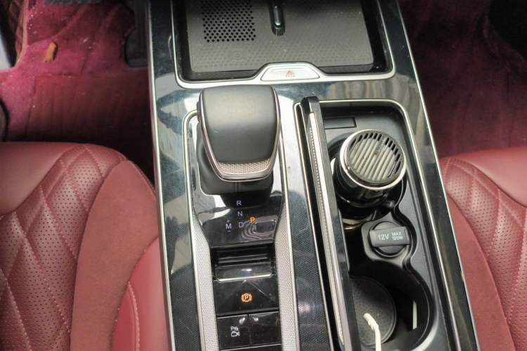 Used Hongqi HS5 2023 2.0T Qixiang Pro Edition Gear Lever