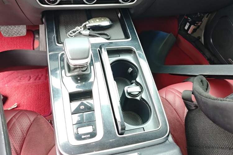 Used Hongqi HS5 2023 2.0T Qixiang Pro Edition Gear Lever