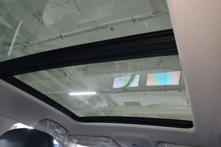 Used Hongqi HS5 2023 2.0T Four-Wheel Drive Flagship Pro Edition Headliner