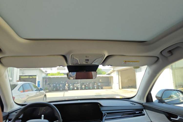 Used Hongqi HS5 2023 2.0T Four-Wheel Drive Flagship Pro Edition Headliner