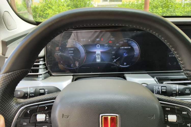 Used Hongqi HS5 2023 2.0T Qixiang Pro Edition Instrument Cluster