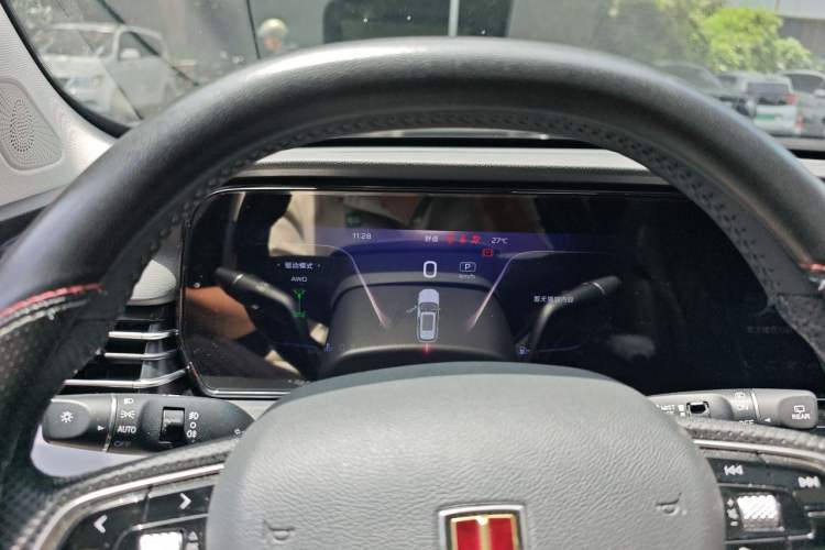 Used Hongqi HS5 2023 2.0T Four-Wheel Drive Flagship Pro Edition Instrument Cluster