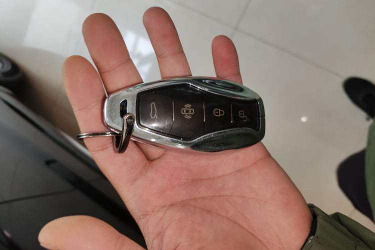 Used Hongqi HS5 2023 2.0T Qixiang Pro Edition Interior 1