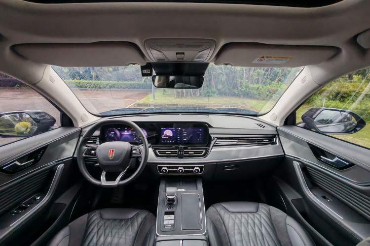 Used Hongqi HS5 2023 2.0T Qixiang Pro Edition Interior 1