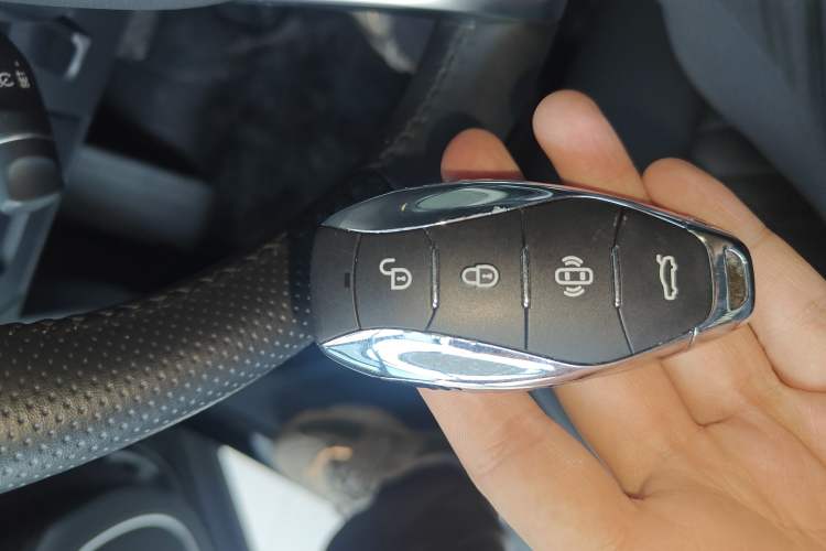 Used Hongqi HS5 2023 2.0T Qixiang Pro Edition Interior 1
