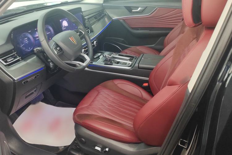 Used Hongqi HS5 2023 2.0T Four-Wheel Drive Flagship Pro Edition Interior 1
