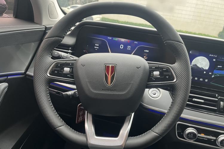 Used Hongqi HS5 2023 2.0T Qixiang Pro Edition Interior 12