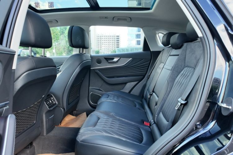 Used Hongqi HS5 2023 2.0T Qixiang Pro Edition Interior 2