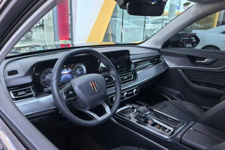 Used Hongqi HS5 2023 2.0T Qixiang Pro Edition Interior 2