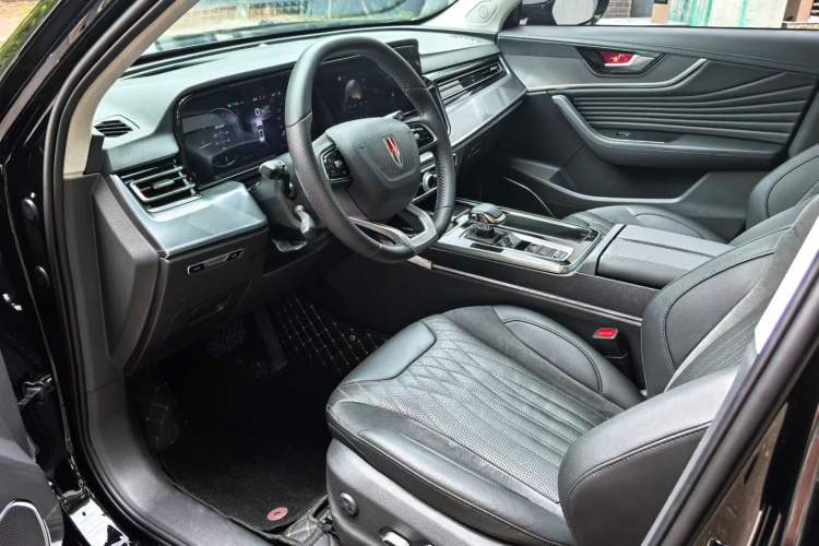 Used Hongqi HS5 2023 2.0T Four-Wheel Drive Flagship Pro Edition Interior 2