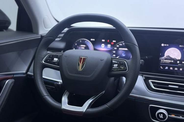 Used Hongqi HS5 2023 2.0T Qixiang Pro Edition Interior 3