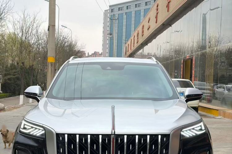 Used Hongqi HS5 2023 2.0T Qixiang Pro Edition Interior 3