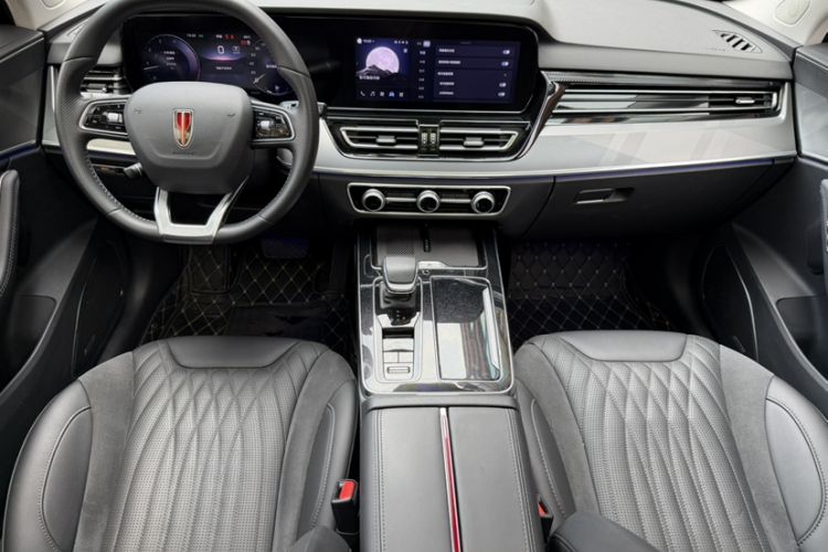 Used Hongqi HS5 2023 2.0T Qixiang Pro Edition Interior 3
