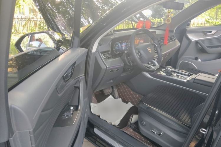 Used Hongqi HS5 2023 2.0T Qixiang Pro Edition Interior 3