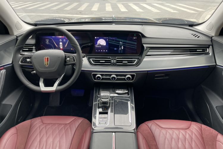 Used Hongqi HS5 2023 2.0T Qixiang Pro Edition Interior 4