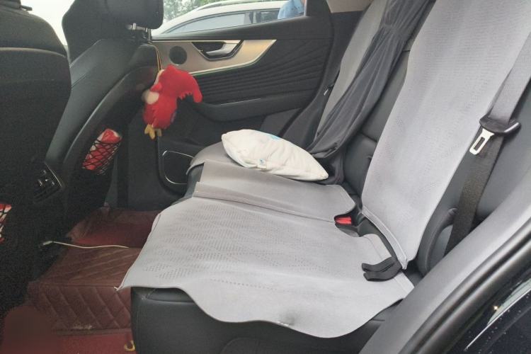 Used Hongqi HS5 2023 2.0T Qixiang Pro Edition Interior 4