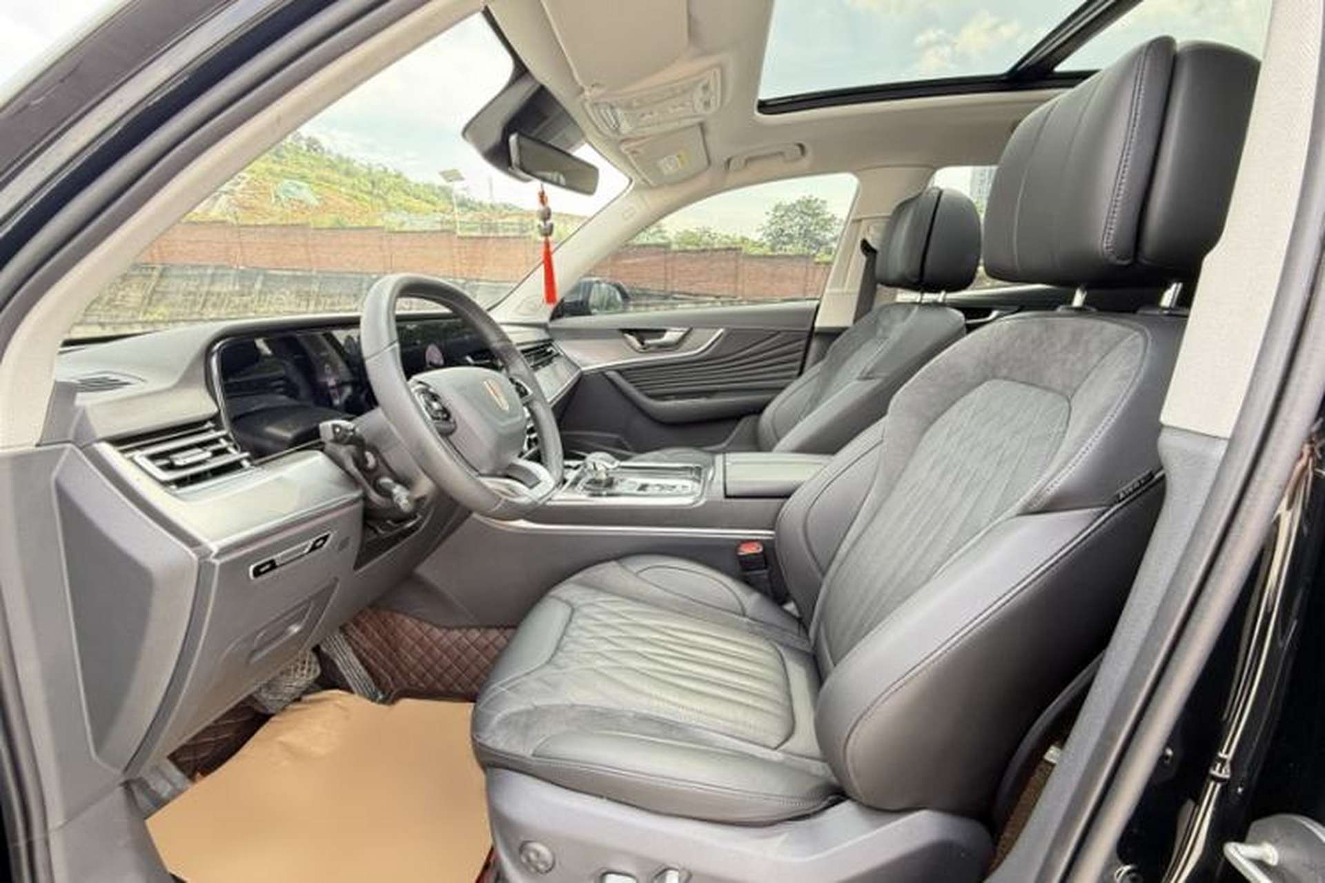 Used Hongqi HS5 2023 2.0T Qixiang Pro Edition Interior 4