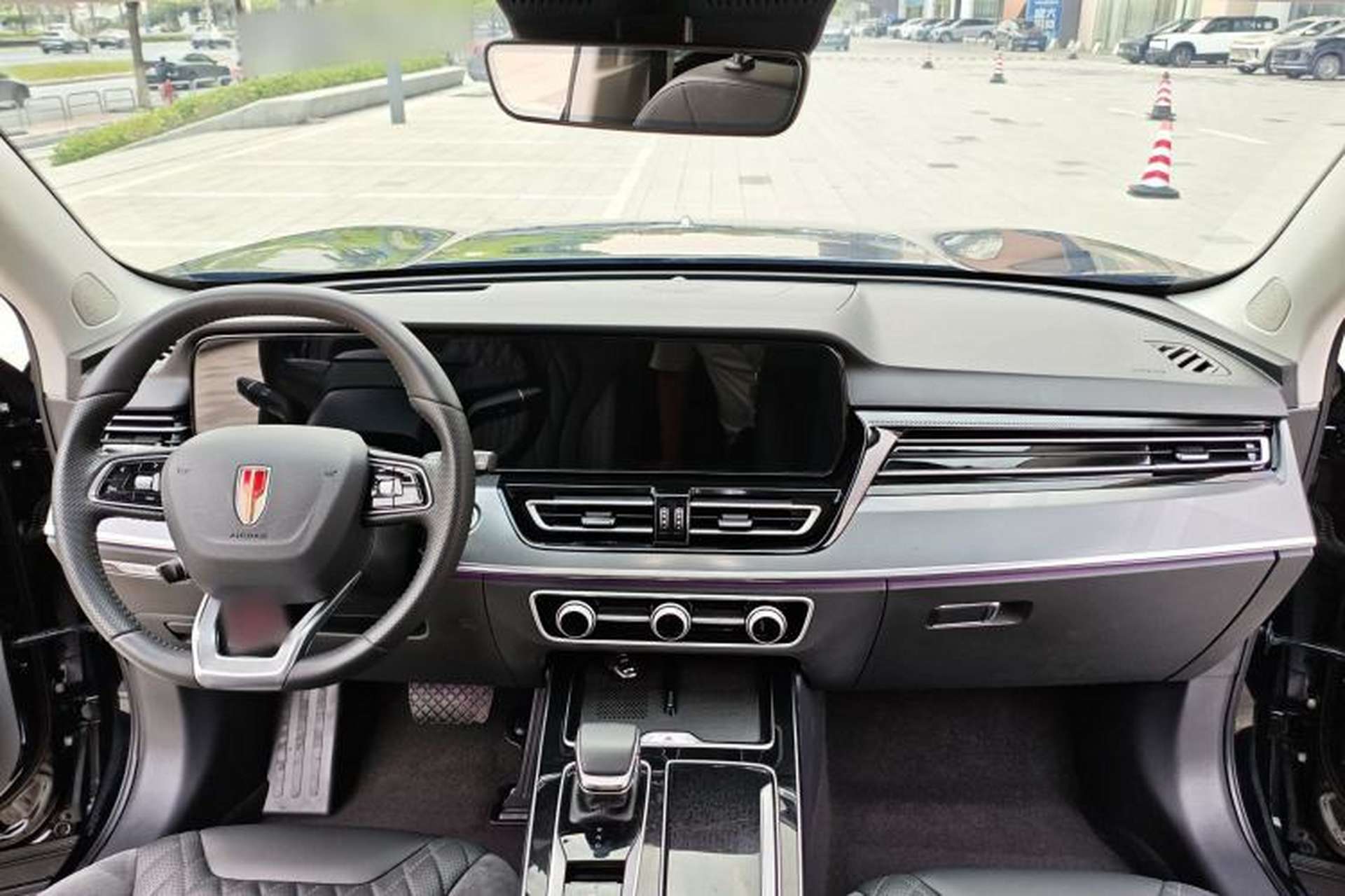 Used Hongqi HS5 2023 2.0T Qixiang Pro Edition Interior 5