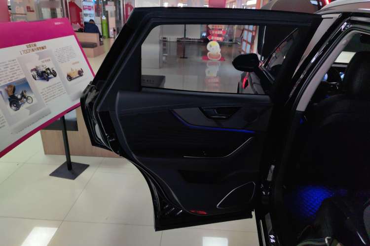 Used Hongqi HS5 2023 2.0T Qixiang Pro Edition Interior 5