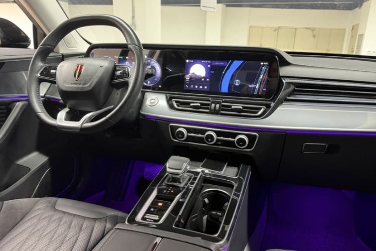 Used Hongqi HS5 2023 2.0T Qixiang Pro Edition Interior 6