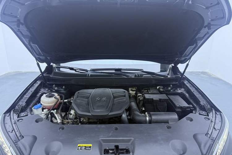 Used Hongqi HS5 2023 2.0T Qixiang Pro Edition Interior 6