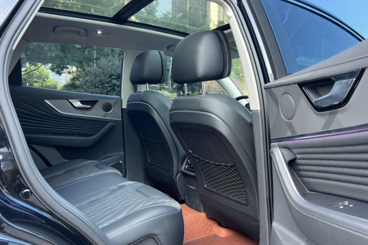Used Hongqi HS5 2023 2.0T Qixiang Pro Edition Interior 6