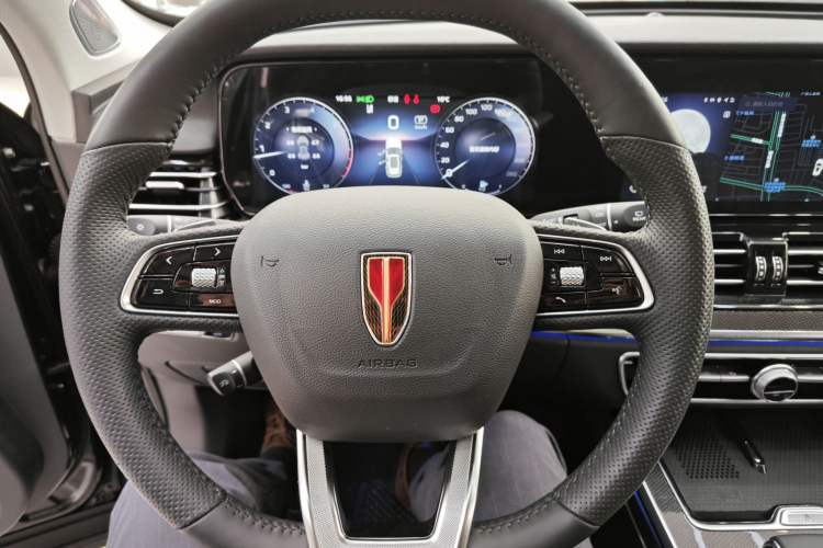 Used Hongqi HS5 2023 2.0T Flagship Pro Edition Interior 6