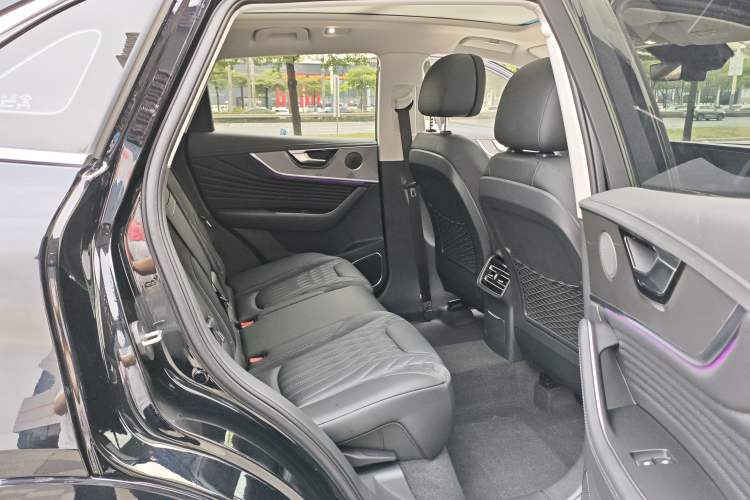 Used Hongqi HS5 2023 2.0T Qixiang Pro Edition Interior 7