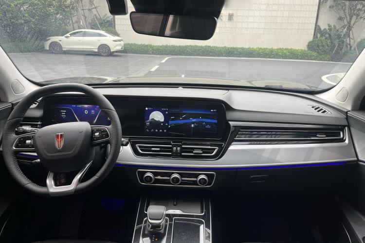 Used Hongqi HS5 2023 2.0T Qixiang Pro Edition Interior 9